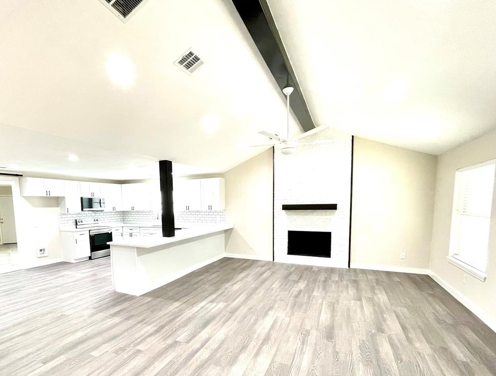 15357 Cardinal Trl, Conroe TX  77302-5606 exterior