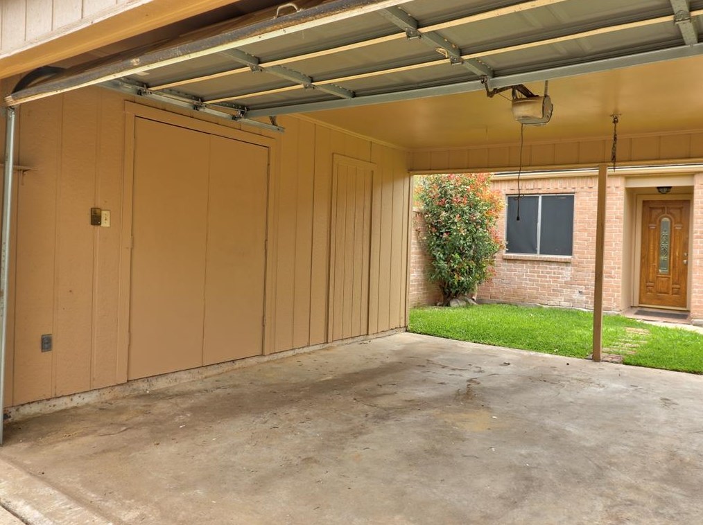 9203 Danforth Way, Houston TX  77083-5988 exterior