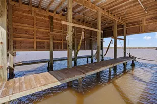 651 County Rd 230, Sargent, TX 77414 - Photo 17