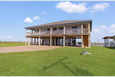 651 County Road 230, Sargent, TX 77414 - Photo 3