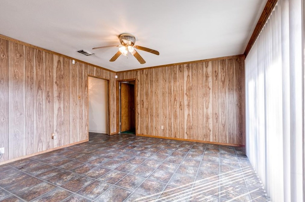 6502 Leedale, Houston TX  77016-2415 exterior