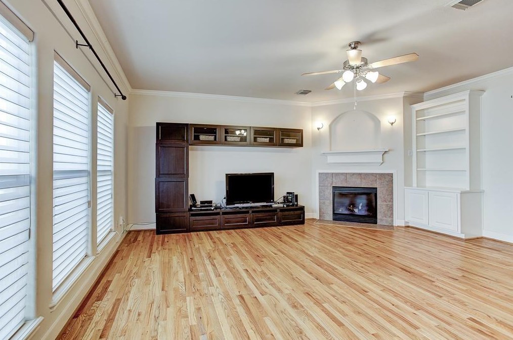 1318 Cohn St, Houston TX  77007-3011 exterior