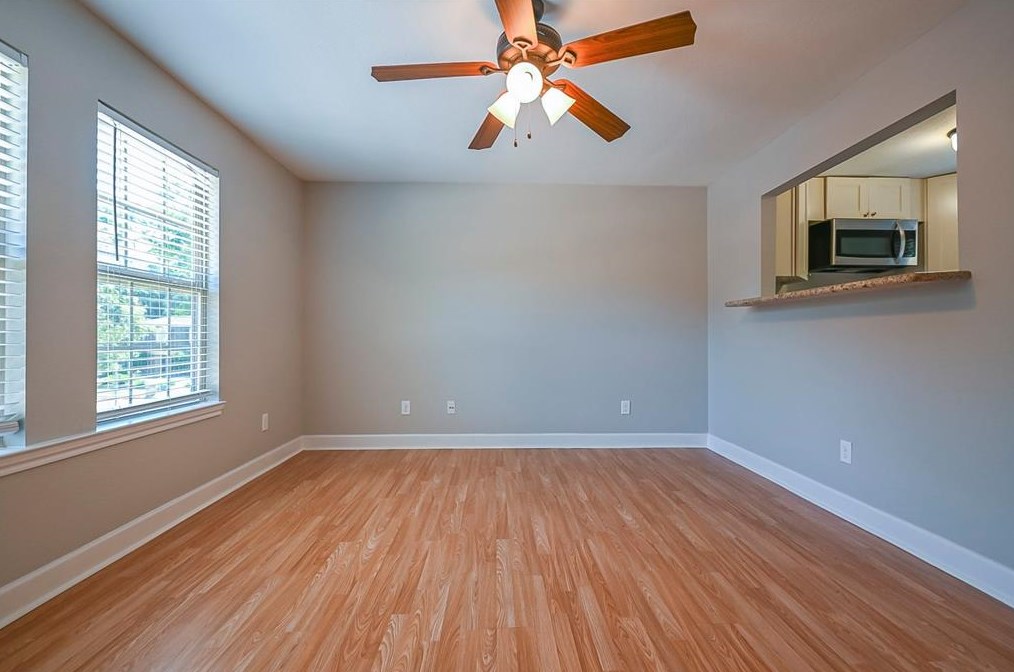 10602 Laneview Dr, Houston TX  77070-2938 exterior