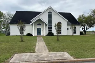 763 Fisher St, Matagorda, TX 77457 - Photo 1