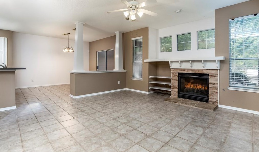 105 Woodlily Pl, Spring TX  77382-1329 exterior
