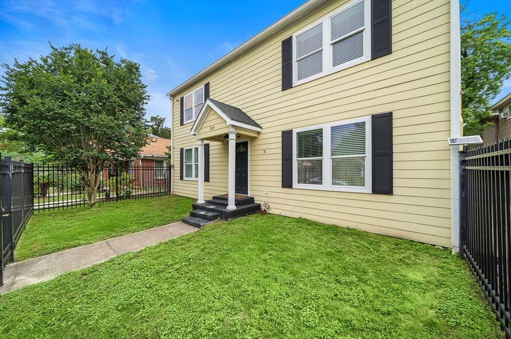 3109 Arbor St, Houston TX  77004-6183 exterior