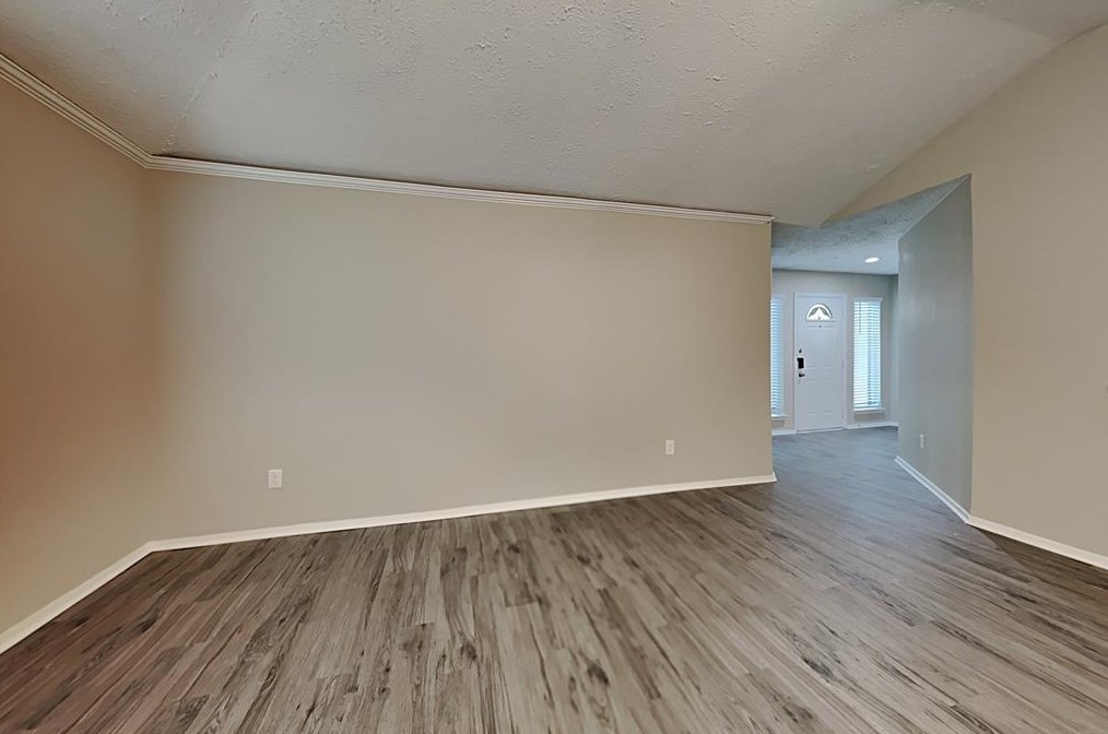 4718 Lost Lake Ln, Spring TX  77388-3837 exterior