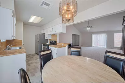 13207 Robinglen Drive, Houston, TX 77083 - Photo 19