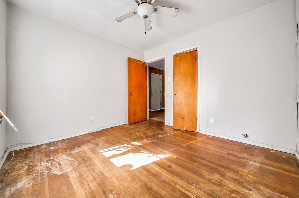 3007 Dacca Dr, Houston TX  77047-1232 exterior