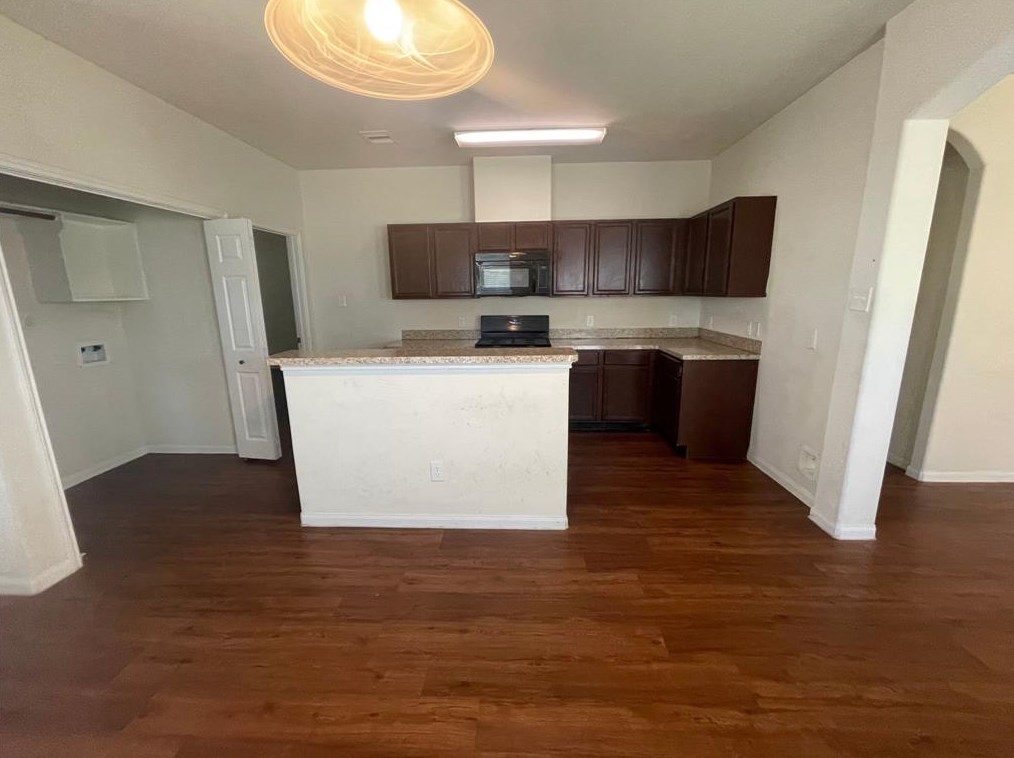 22258 Queenbury Hl Dr, Houston TX  77073-5685 exterior