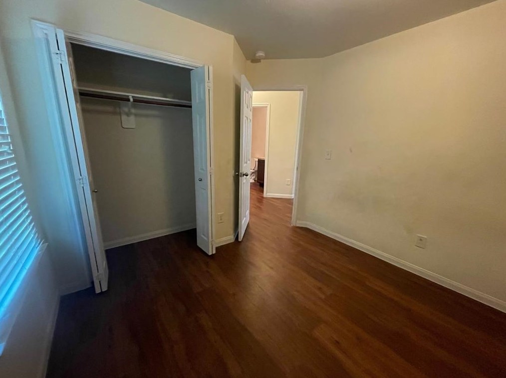 22258 Queenbury Hl Dr, Houston TX  77073-5685 exterior