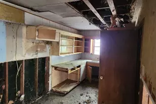 950 Millie St, Vidor, TX 77662 - Photo 7