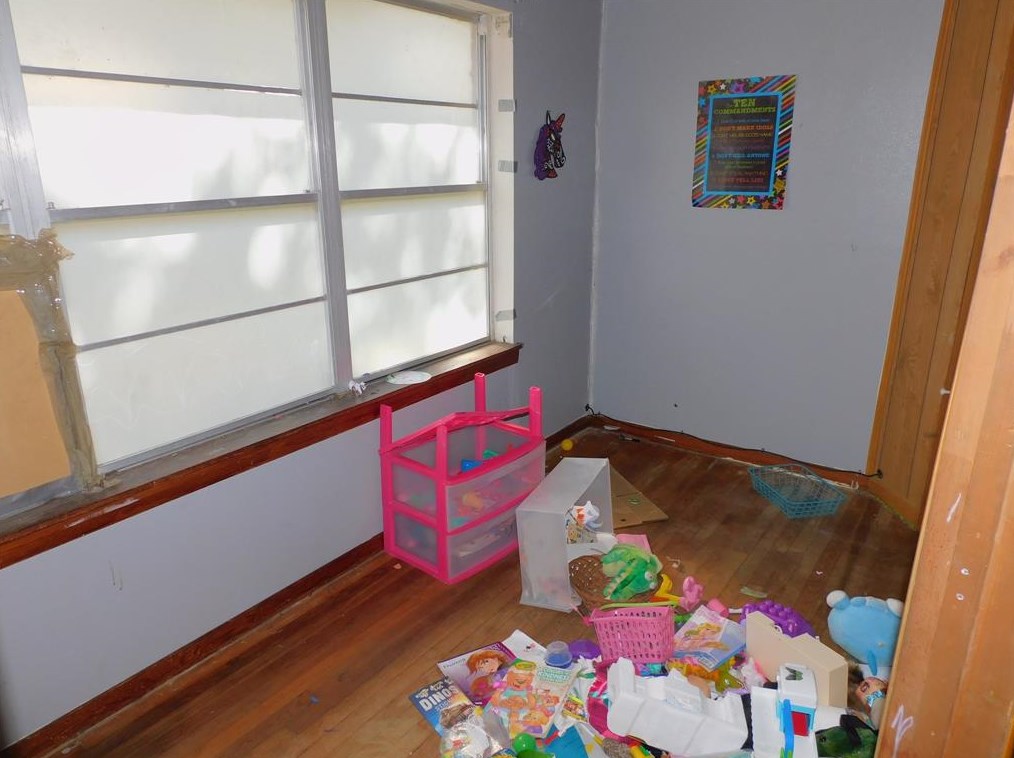 2803 Dupont St, Pasadena TX 77503-4110 exterior