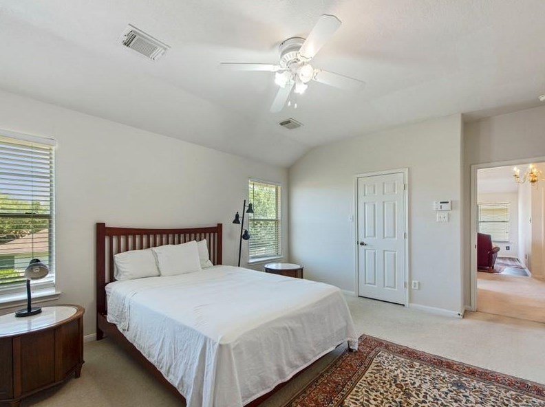 2711 Riverhollow Ln, Sugar Land TX exterior