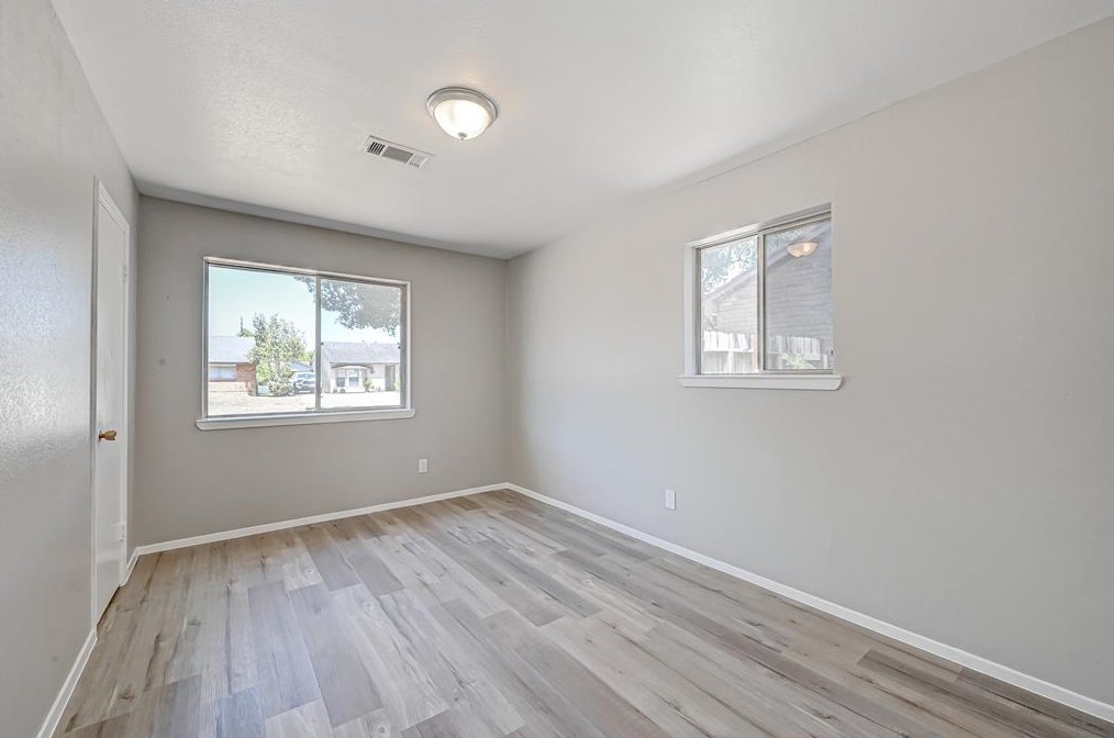 5609 Arthington St, Houston TX  77053-3007 exterior