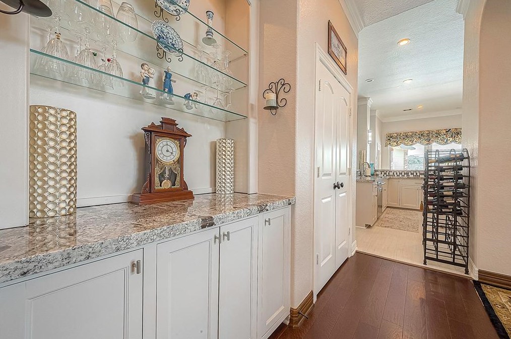 10102 Reading Rd, Richmond TX exterior