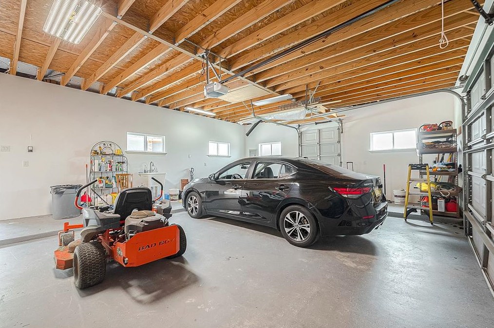 10102 Reading Rd, Richmond TX exterior