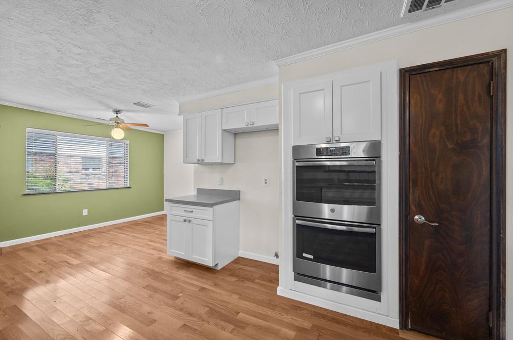 5203 Apple Spg Dr, Pearland TX 77584-1132 exterior