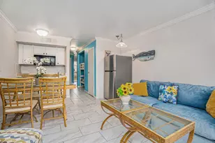 6300 Seawall Blvd, Galveston, TX 77551 - Photo 5