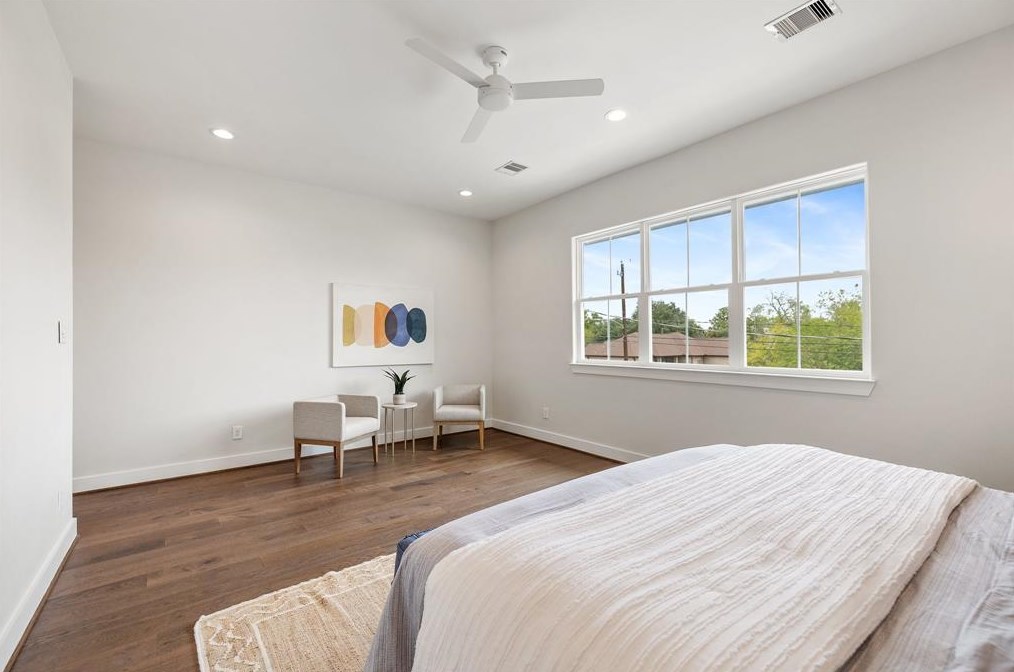 816 33 St, Houston TX  77022-5105 exterior