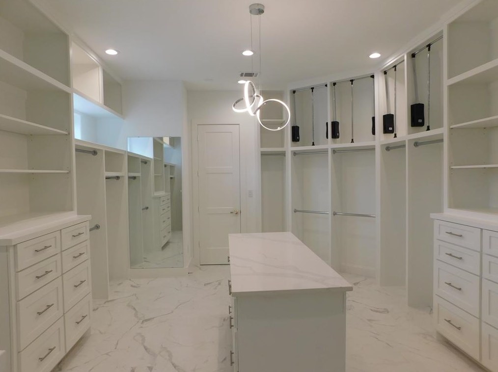 906 Knox St, Houston TX  77091-2212 exterior