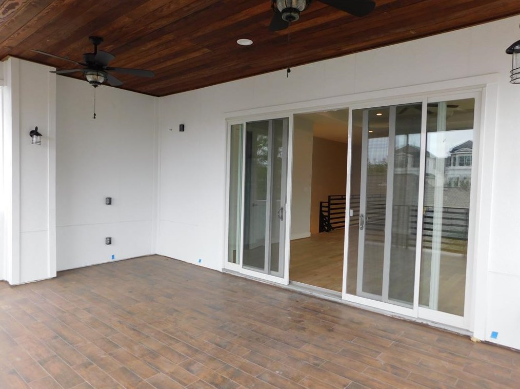 906 Knox St, Houston TX  77091-2212 exterior