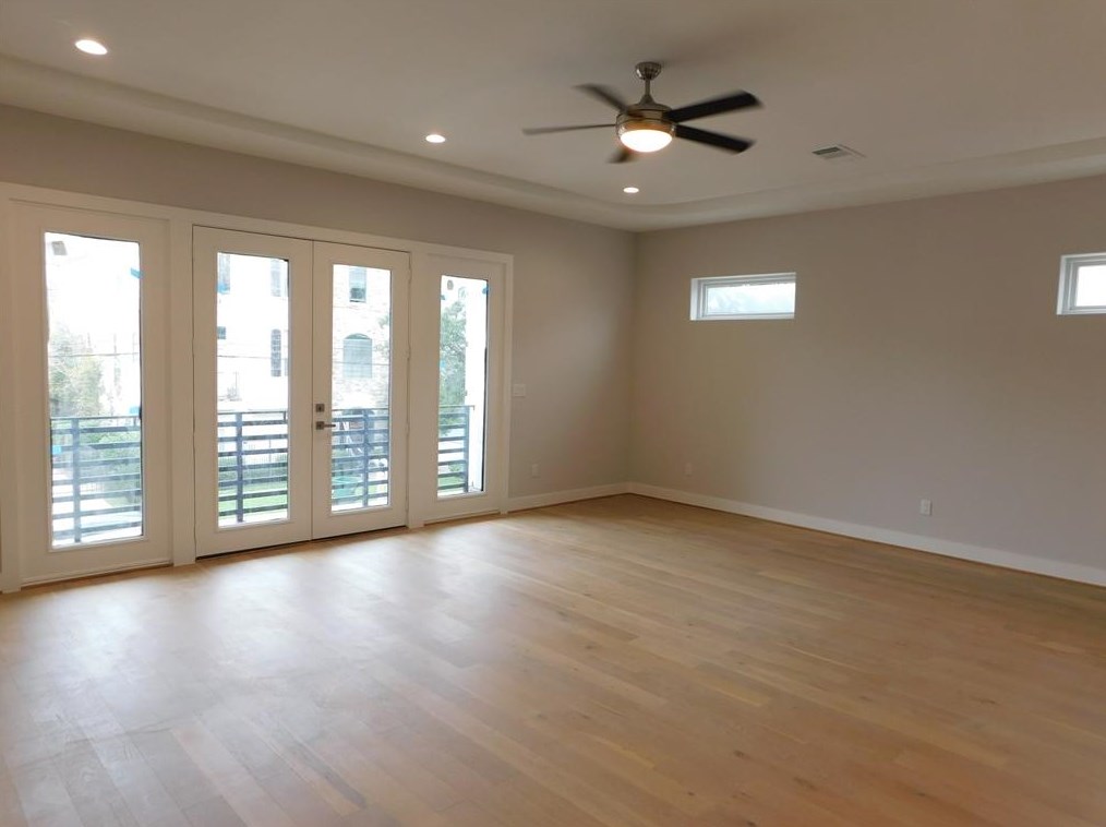 906 Knox St, Houston TX  77091-2212 exterior