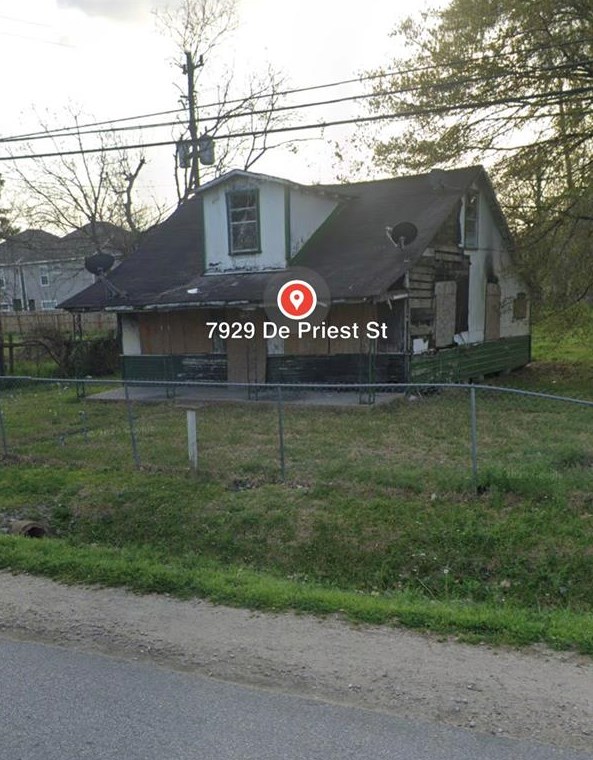7929 De Priest St, Houston TX  77088-6207 exterior