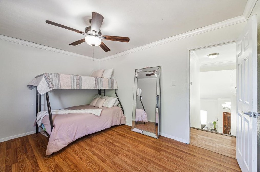 15318 Beechnut St, Houston TX 77083-5416 exterior