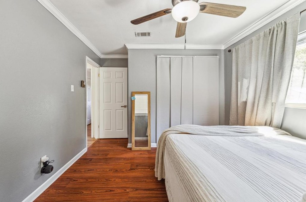 15318 Beechnut St, Houston TX 77083-5416 exterior