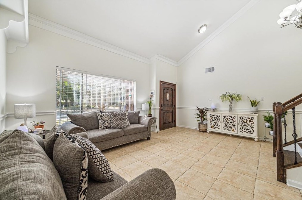 15318 Beechnut St, Houston TX 77083-5416 exterior