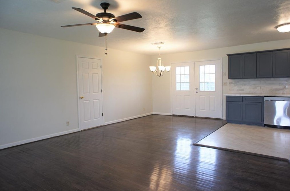 655 Marleen St, Houston TX  77034-1313 exterior