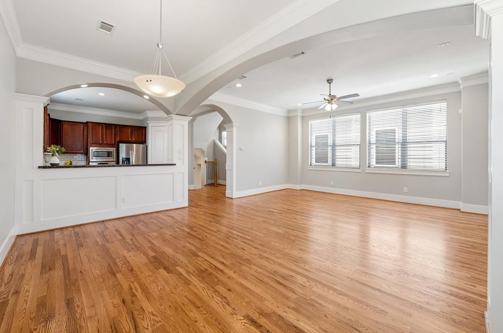 908 20 St, Houston TX 77008-3310 exterior