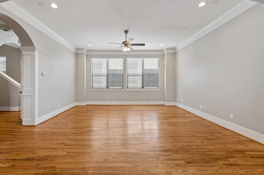 908 20 St, Houston TX 77008-3310 exterior