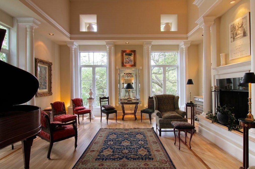 1522 Maryland St, Houston TX  77006-1822 exterior