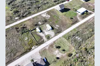 1144 Waco Street, Gilchrist, TX 77617 - Photo 11