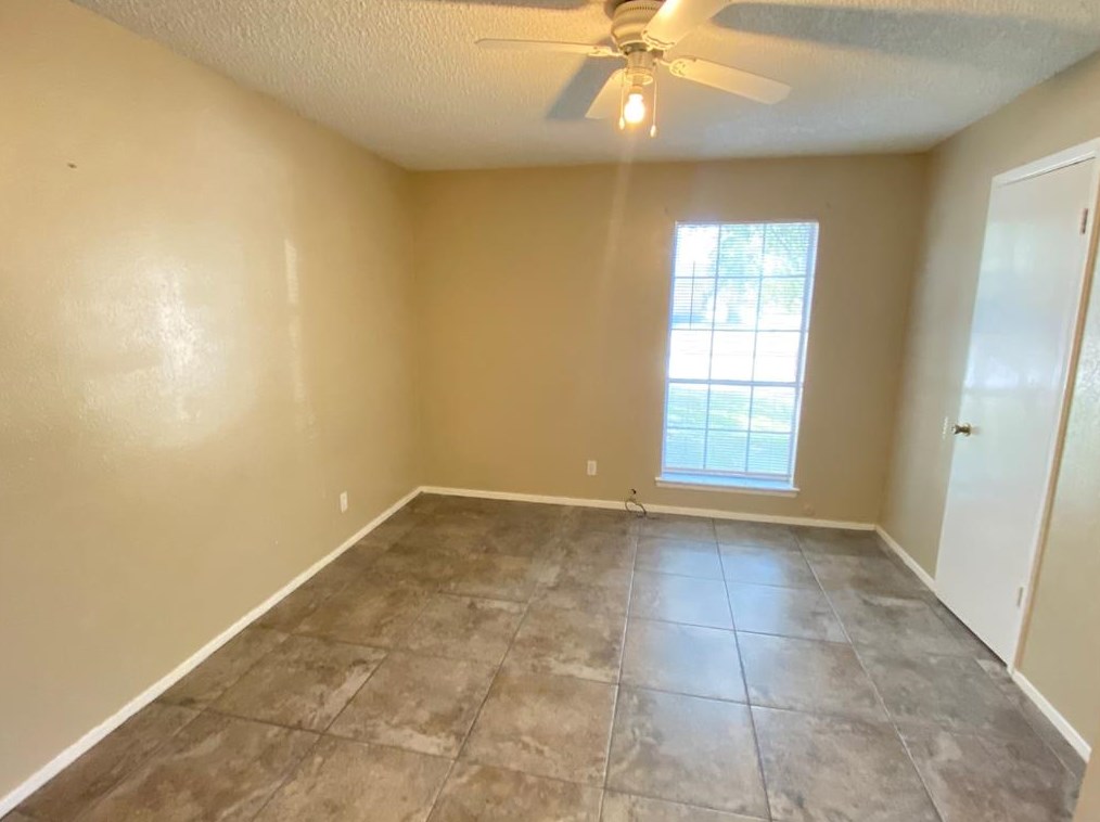 22222 Meadowgate Dr, Spring TX  77373-7142 exterior