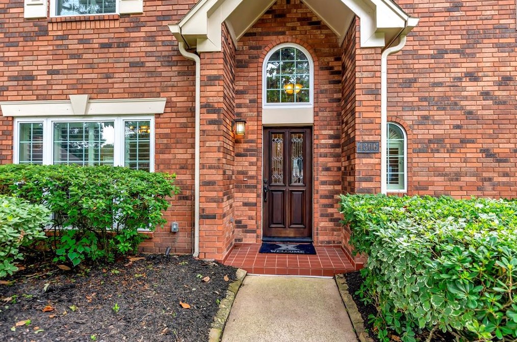 4306 Indian Sunrise Ct, Houston TX  77059-5581 exterior