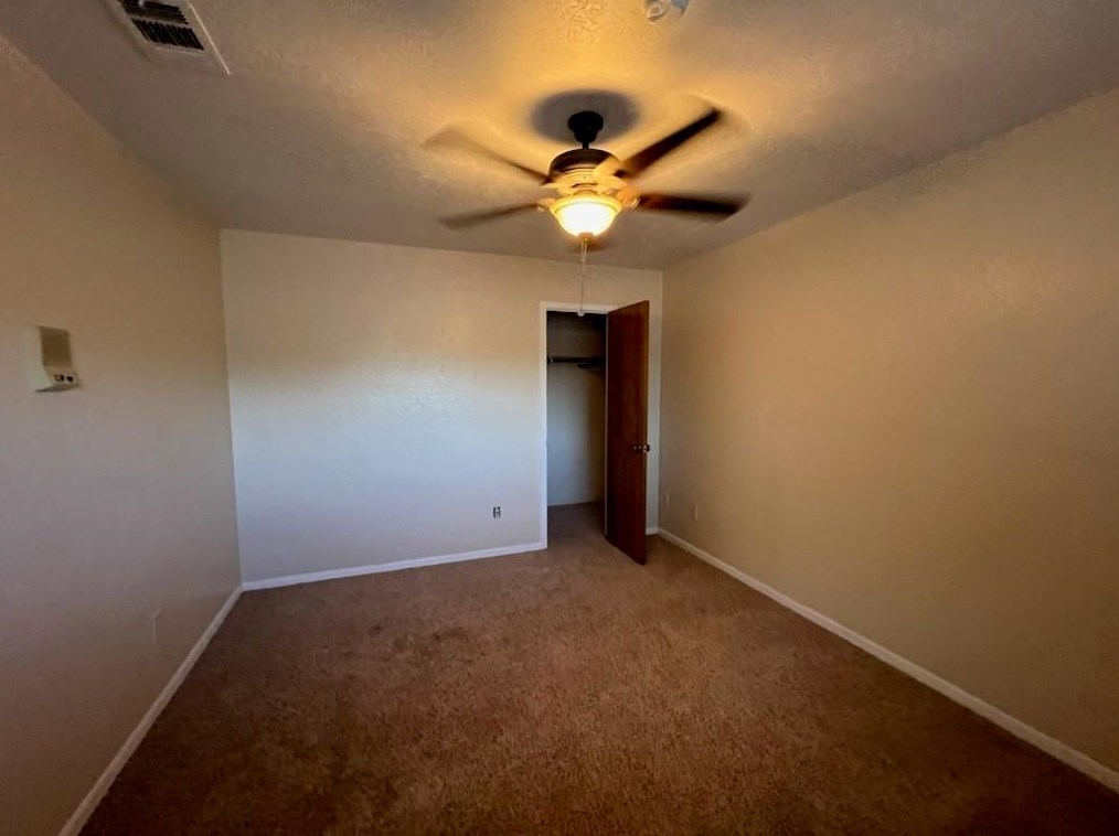 307 Grand Oaks Blvd, Houston TX  77015-2142 exterior