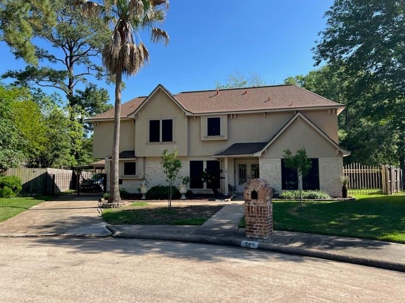 307 Grand Oaks Blvd, Houston TX  77015-2142 exterior