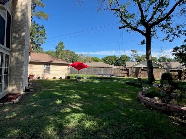 307 Grand Oaks Blvd, Houston TX  77015-2142 exterior