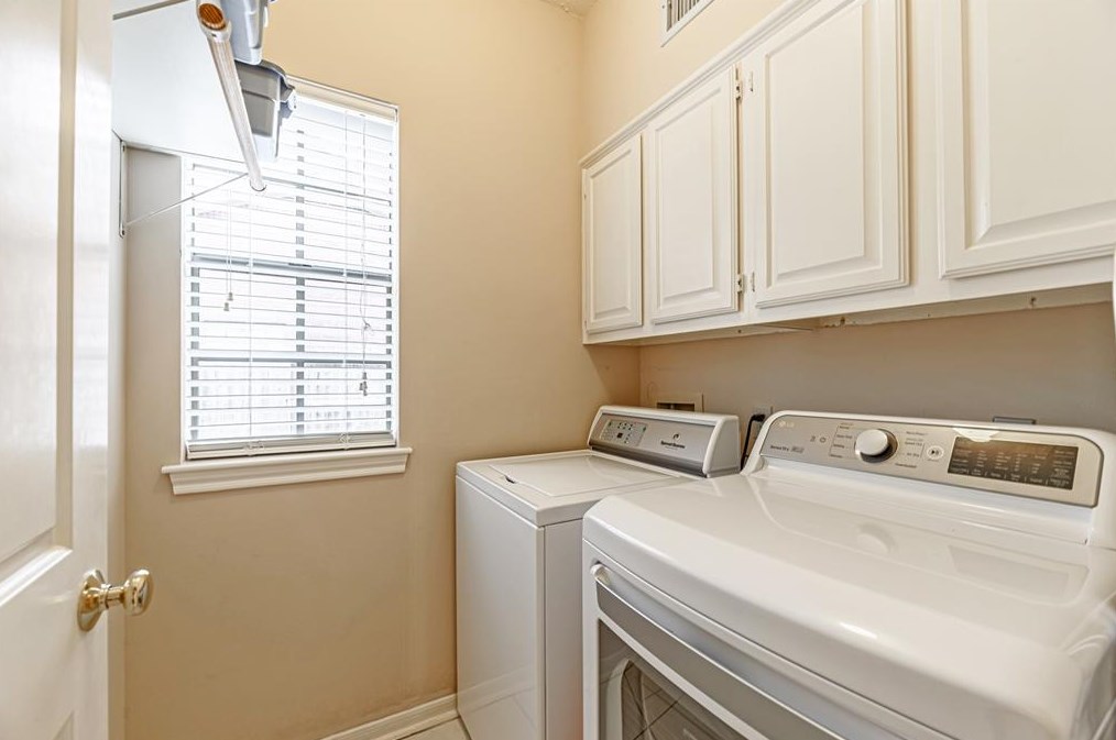 7610 Clover Cyn, Houston TX  77095-4034 exterior