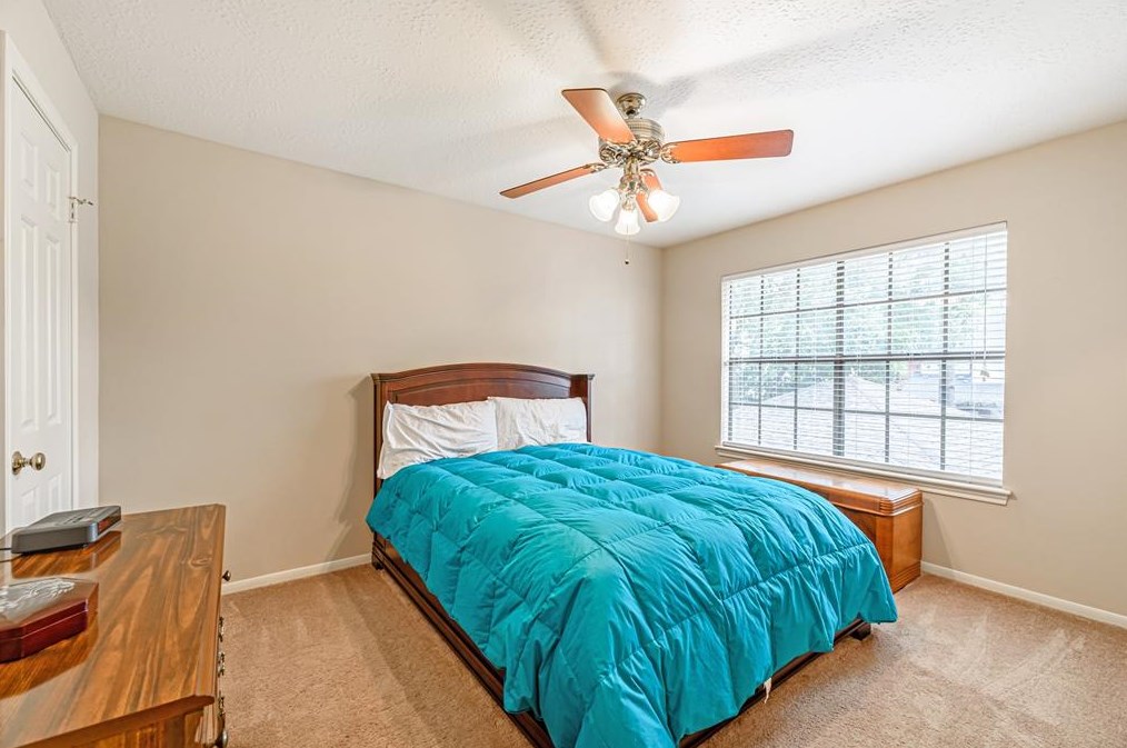 7610 Clover Cyn, Houston TX  77095-4034 exterior