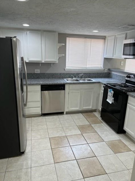 10203 Old Towne Ln, Sugar Land TX  77498-1521 exterior
