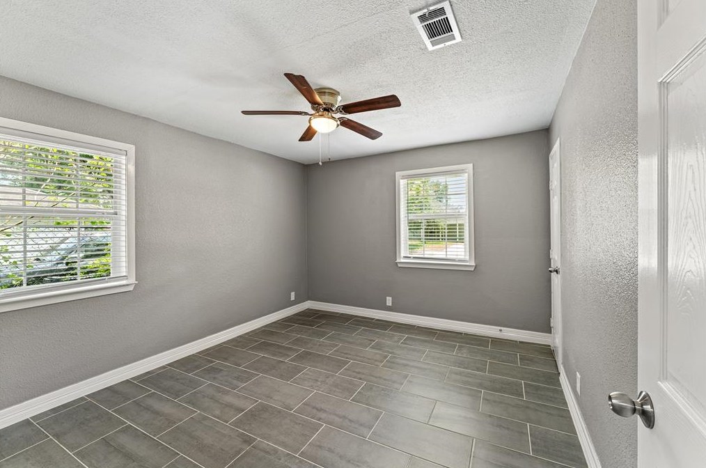 5019 Enyart St, Houston TX  77021-4358 exterior