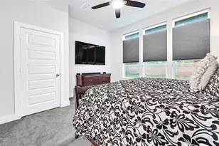 31822 Pecan Mdw Ln, Fulshear, TX 77441 - Photo 31