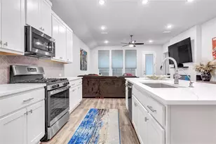 31822 Pecan Mdw Ln, Fulshear, TX 77441 - Photo 23