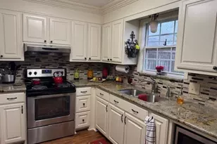 245 N Clover St, Bridge City, TX 77611 - Photo 3