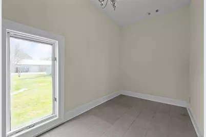 608 Miller Street, Anahuac, TX 77514 - Photo 27