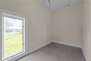 608 Miller St, Anahuac, TX 77514 - Photo 27